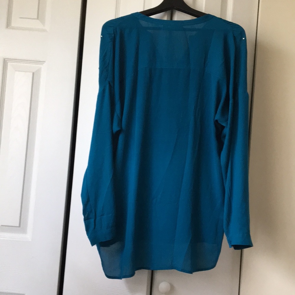Blouse - Picture 4 of 4